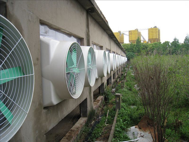 負(fù)壓風(fēng)機(jī),玻璃鋼負(fù)壓風(fēng)機(jī),車間降溫設(shè)備,車間通風(fēng)設(shè)備,廠房降溫設(shè)備,廠房通風(fēng)設(shè)備,廠房降溫,廠房通風(fēng),工業(yè)排氣扇,工業(yè)排風(fēng)扇,防爆負(fù)壓風(fēng)機(jī),環(huán)?？照{(diào),水冷空調(diào),水簾,濕簾